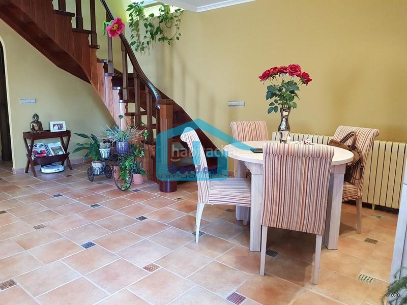 Foto f0aa4347-ca7b-4a30-967a-b6ebaae2d16d. Xalet a n/a a Vilanova de Arousa