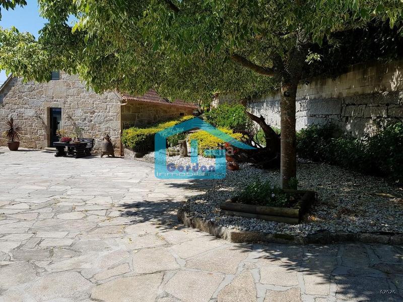 Foto f9c4e650-86f4-421d-a7d8-6d14f1c581f9. Xalet a n/a a Vilanova de Arousa