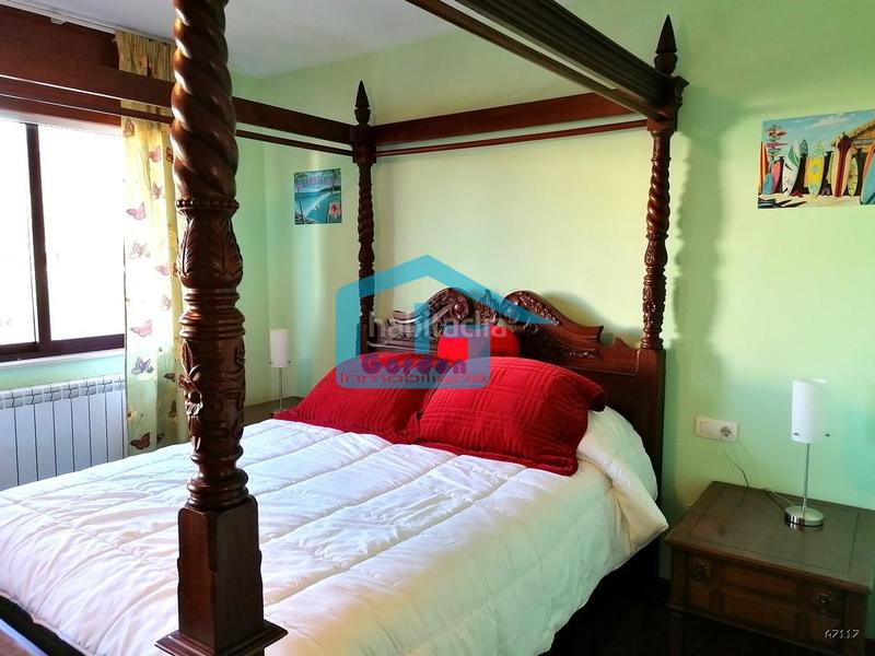 Foto 79d8229d-78f2-47e8-97b5-0d0495402da1. Chalet dans n/a 20 dans Castiñeiriño - Cruceiro de Sar Santiago de Compostela