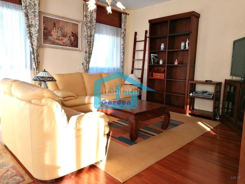 Foto ff5135b1-bf29-4856-a429-dc8aa0a251b4. Chalet dans n/a 20 dans Castiñeiriño - Cruceiro de Sar Santiago de Compostela