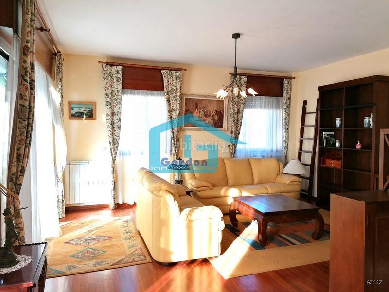 Foto 42441e4a-d6de-4ef3-8713-d186cbc58246. Chalet en n/a 20 en Castiñeiriño - Cruceiro de Sar Santiago de Compostela