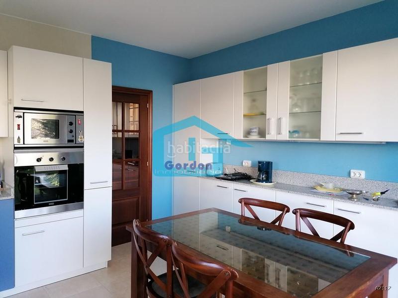 Foto 8b797702-182d-4194-91a1-a92112580640. Chalet en n/a 20 en Castiñeiriño - Cruceiro de Sar Santiago de Compostela