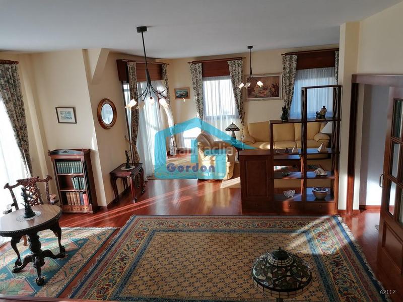 Foto 97ef5c68-d30b-47fc-8b16-a7cf2e061331. Chalet en n/a 20 en Castiñeiriño - Cruceiro de Sar Santiago de Compostela