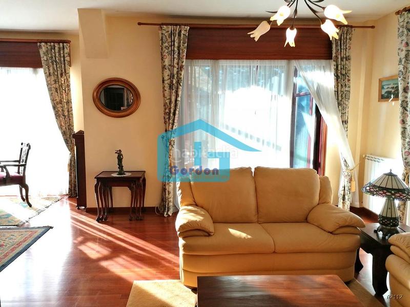 Foto 71fbb8a4-d85c-479e-80d2-49d0c7a80b7f. Xalet a n/a 20 a Castiñeiriño - Cruceiro de Sar Santiago de Compostela