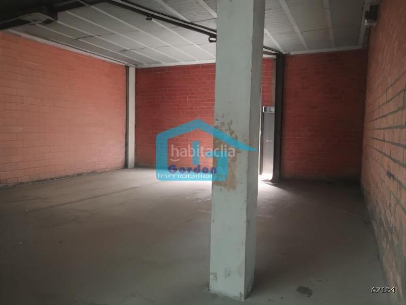 Foto d1abf05f-6f26-481d-8b2b-f549d0beb048. Affitto locale commerciale in n/a 11 in Cambados