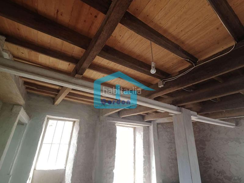 Foto dcd036fb-34a2-47c3-b67b-05a2ed21611d. Casale in n/a 52 in Cotobade