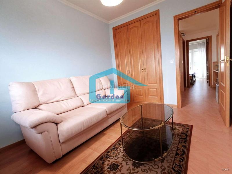 Foto 46c87bdb-f737-4b00-be20-19303de415f6. Alquiler chalet en n/a en Sanxenxo pueblo Sanxenxo