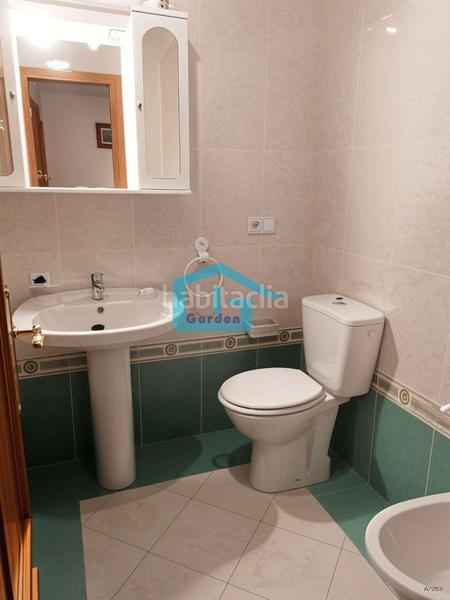 Foto 750d3ff4-f6c3-4860-9255-49491386cb39. Piso en n/a 47 en Sanxenxo pueblo Sanxenxo