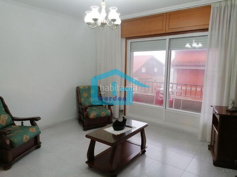 Foto 7fcd7a74-7e1f-4800-9220-2f7ba2b2c783. Piso en n/a 47 en Sanxenxo pueblo Sanxenxo