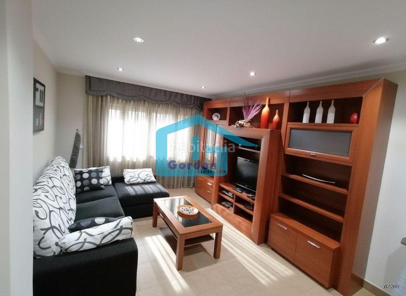 Foto 1f33714f-5d80-463e-add4-c1e81cc85f9f. Pis a n/a 79 a Sanxenxo pueblo Sanxenxo