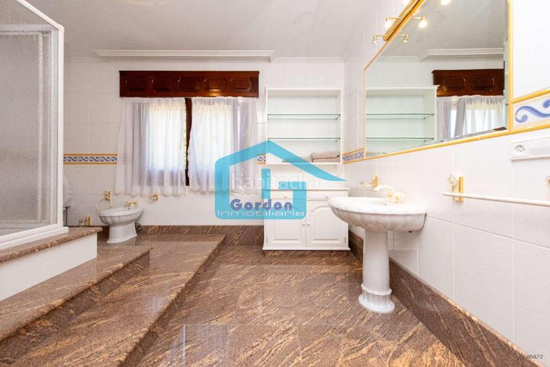 Foto ef38ce3f-02e9-40e4-a75b-17af17790897. Chalet en n/a 95 en Meaño