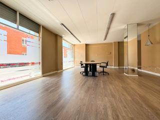 Lloguer Local Comercial  Carrer joanot martorell