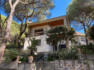 Maison  Carrer les agudes