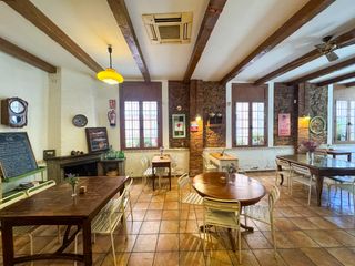 Business premise in Carrer de la Poca Farina