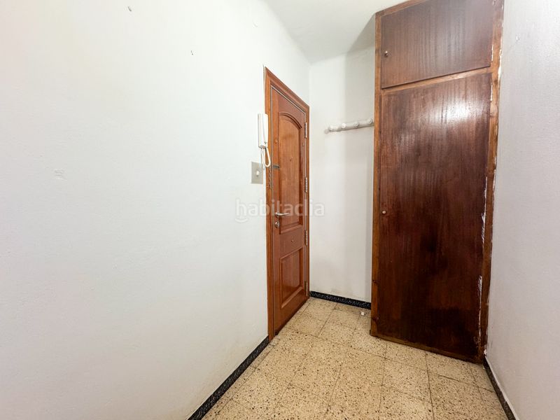 Foto 64bde3a6-a7a0-4a23-a5df-f4c87f155308. Pis amb xemeneia calefacció a Sentmenat