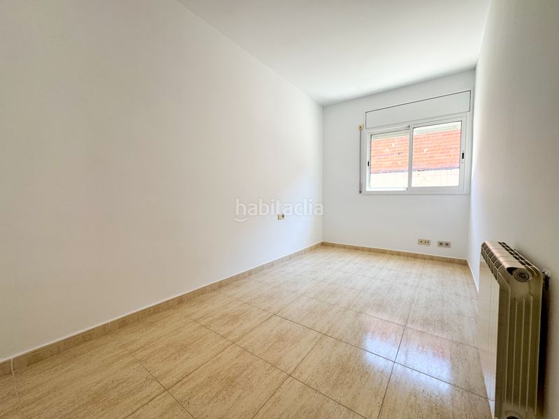Foto a3d7d8a3-b59a-4bc2-843d-c4b789887e50. Casa amb calefacció aparcament a Sentmenat