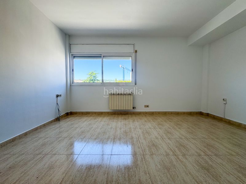 Foto eac5e0c3-1fd5-42a0-b751-a9d06faa9fd4. Casa amb calefacció aparcament a Sentmenat