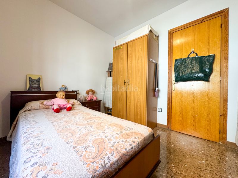 Foto b51ca552-cf9e-42b3-a230-5e4a691f12fd. Casa amb calefacció aparcament a Sentmenat