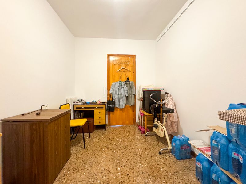 Foto b97142fc-6439-4b08-84e2-4791bd5f7b17. Casa amb calefacció aparcament a Sentmenat
