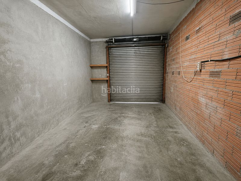 Foto 7dedb3c0-f822-4207-a777-75614b002911. Local comercial a Les Planes Sant Joan Despí