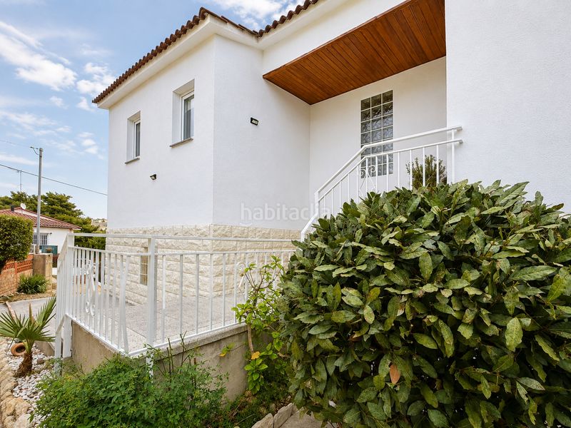 Foto 110b7837-0db2-4c2c-8100-727228cd66a2. Casa amb xemeneia calefacció aparcament a Segur de Calafell nucli urbà Segur de Calafell