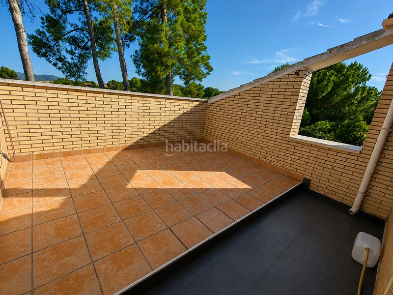 Foto 0a8b7255-a8a2-4ec4-9e9d-7305482a7b9c. Chalet with heating parking in Masquefa