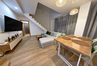 Duplex  Carrer daragó. Dúplex en terrassa zona la cogullada
