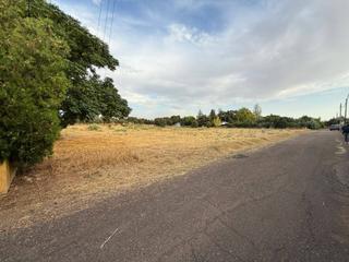 Residential Plot in Dehesilla de Calamón - Campomanes. Parcela en la dehesilla