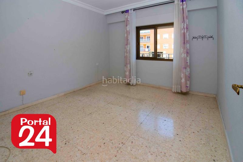 Foto 4e2e8fa2-376b-4222-8c67-c6e16d9359b4. Pis a Santa Marina Badajoz