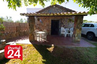 Chalet in Dehesilla de Calamón - Campomanes. Parcela de 10.000 m en cuartón del obligado. complejo sancha bra