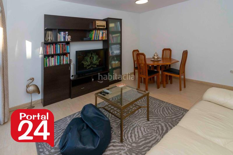 Foto 40afbd2e-4d10-457f-bfb1-abdd746067ba. Flat with parking in Golf Guadiana Badajoz