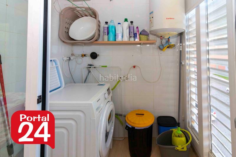 Foto 5af39e85-79ef-450f-9284-4982b19591fe. Flat with parking in Golf Guadiana Badajoz