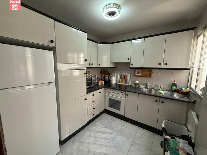 Foto 52c39524-7dd2-4c36-ad1b-171871ff0426. Appartement avec chauffage parking dans Pardaleras Badajoz