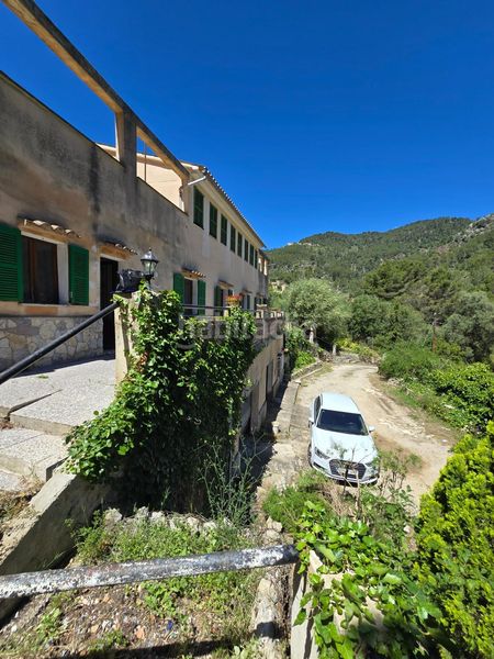 Foto acd1dca6-df1d-4ee5-9d86-5282f60bb694. Xalet amb aparcament piscina a Mancor de la Vall
