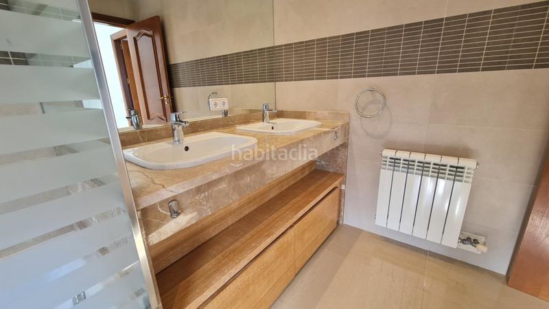 Foto 53da34d1-0fa0-4af5-95ff-f023aeaf82b1. Chalet con riscaldamento parcheggio piscina in Santa Ponça Calvià