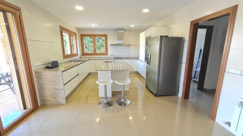Foto 6eed801a-9fe4-4ad4-92bf-d65176889d94. Chalet con riscaldamento parcheggio piscina in Santa Ponça Calvià