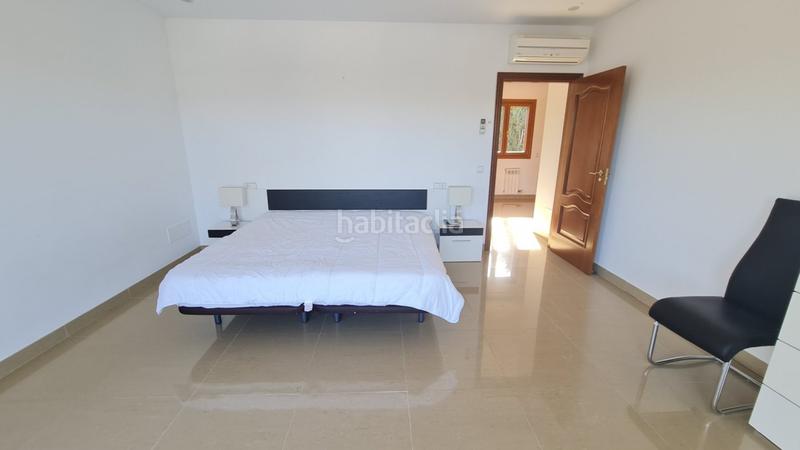 Foto c9e4429c-5d66-4b53-912c-054b0befde21. Chalet con riscaldamento parcheggio piscina in Santa Ponça Calvià