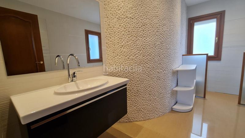 Foto e981fe06-942f-4953-8e2a-4282bb9bc1a9. Chalet con riscaldamento parcheggio piscina in Santa Ponça Calvià