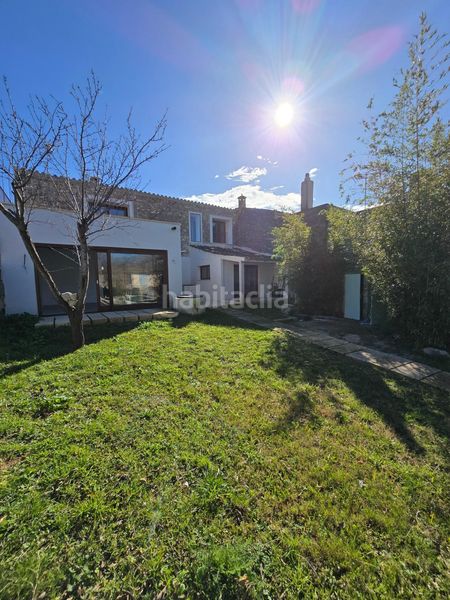 Foto ad703f9f-5518-40be-a0d7-85a34ef1e1a4. Xalet amb piscina a Campanet