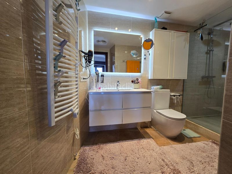 Foto 17b8ff6c-4f51-41bc-bada-d33f3cc00660. Xalet amb aparcament a Selva