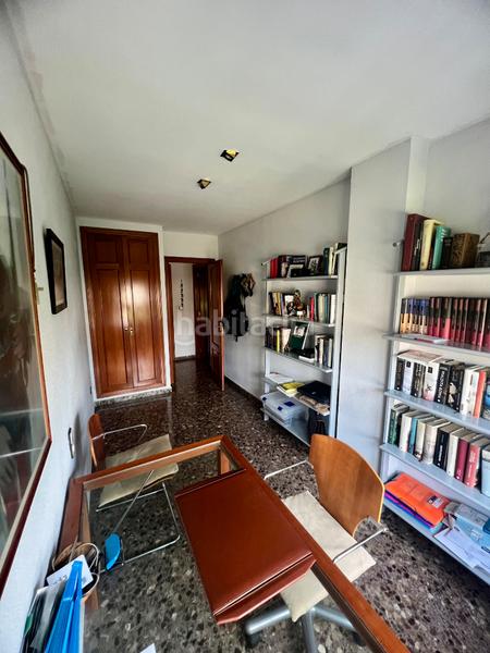 Foto fc709a5a-43d1-49c6-82f8-d6843d2bb79b. Pis a Barrio de Campanar Valencia