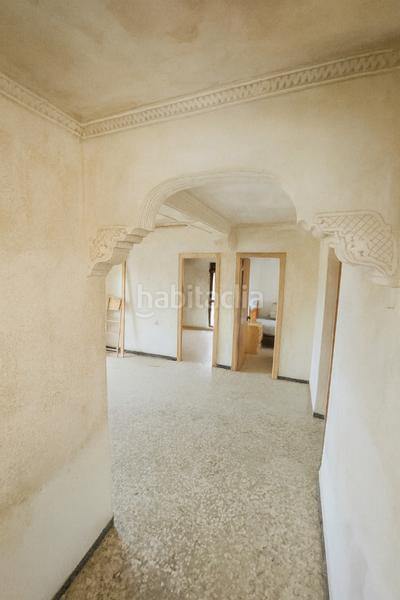 Foto 3bb6c985-0e72-4960-98cf-11435c143932. Piso  a la venta av del cid en La Fontsanta Valencia