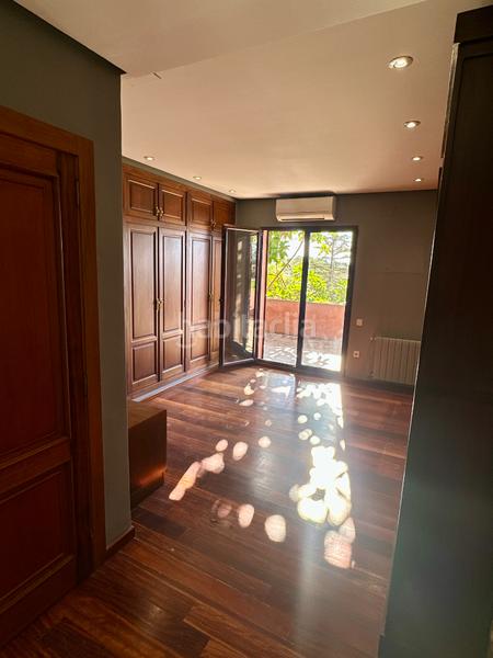 Foto 15310265-c57f-493a-bf41-6083a0beeb2b. Chalet avec cheminée chauffage parking piscine dans Pobla de Vallbona (la)