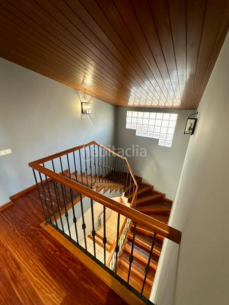 Foto 22f737aa-a86f-4bcf-8f91-59159e8881fa. Chalet avec cheminée chauffage parking piscine dans Pobla de Vallbona (la)