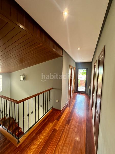 Foto 2316bea7-f5e4-42e2-a4a9-40688a70a37f. Chalet avec cheminée chauffage parking piscine dans Pobla de Vallbona (la)