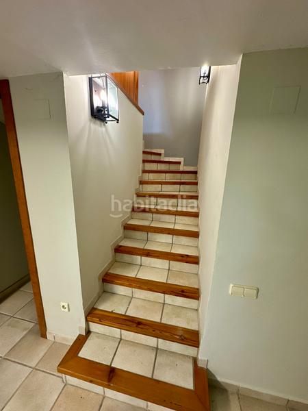 Foto 39f3666b-2d9f-40c7-8d70-0f67e6d949db. Chalet avec cheminée chauffage parking piscine dans Pobla de Vallbona (la)