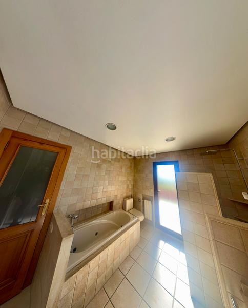 Foto 41b4b883-e13f-4a7c-8085-39fd615156b5. Chalet avec cheminée chauffage parking piscine dans Pobla de Vallbona (la)