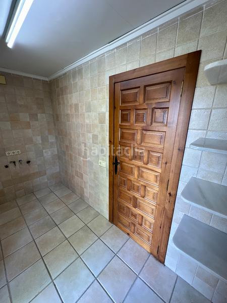 Foto 4332ae9b-691f-4869-af07-d2bda3cc26a5. Chalet avec cheminée chauffage parking piscine dans Pobla de Vallbona (la)