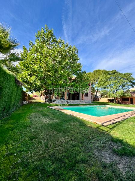 Foto 459b4e66-719d-4c3f-9c04-72f583ca6c53. Chalet avec cheminée chauffage parking piscine dans Pobla de Vallbona (la)