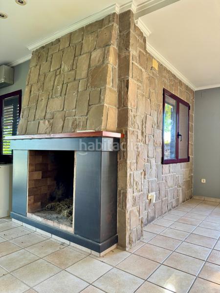 Foto 7ab34d47-0106-4016-9261-2a9809b87c95. Chalet avec cheminée chauffage parking piscine dans Pobla de Vallbona (la)